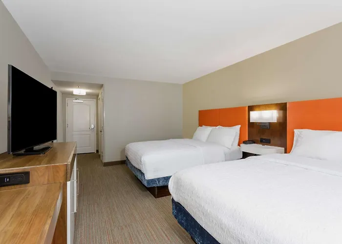 Hampton & I-10-thomasville Road Hotel