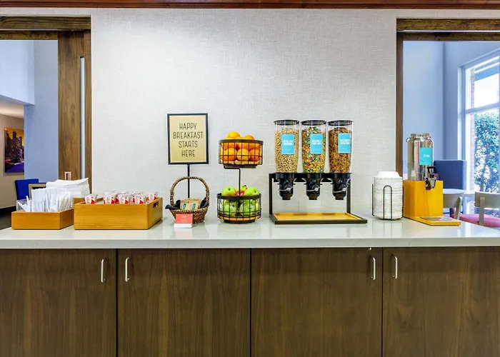 Hotel Hampton & I-10-thomasville Road 3*
