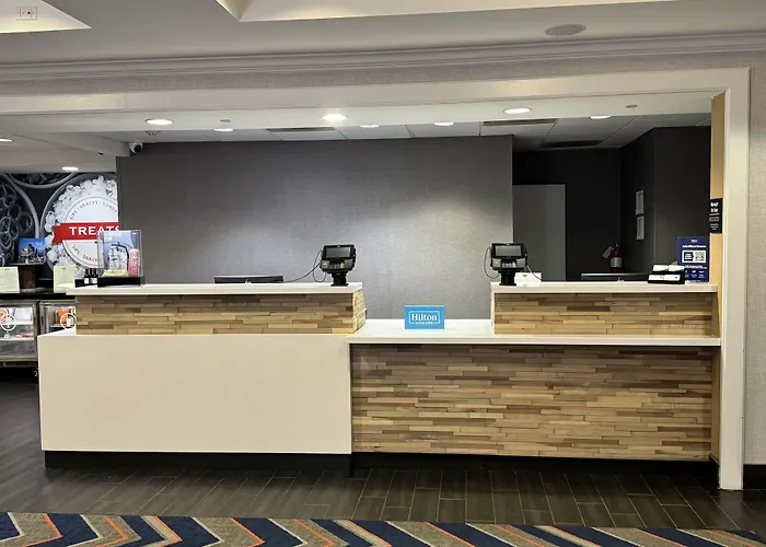 Hotel Hampton & I-10-thomasville Road 3*