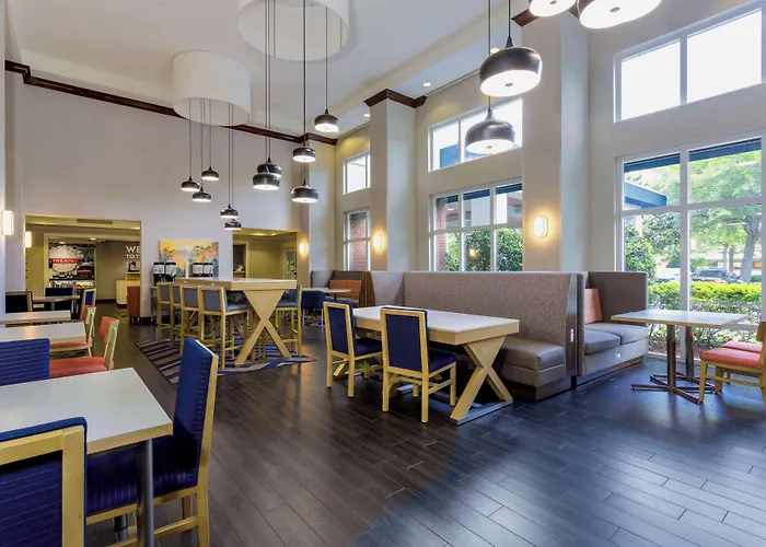Hampton & I-10-thomasville Road Hotel 3*